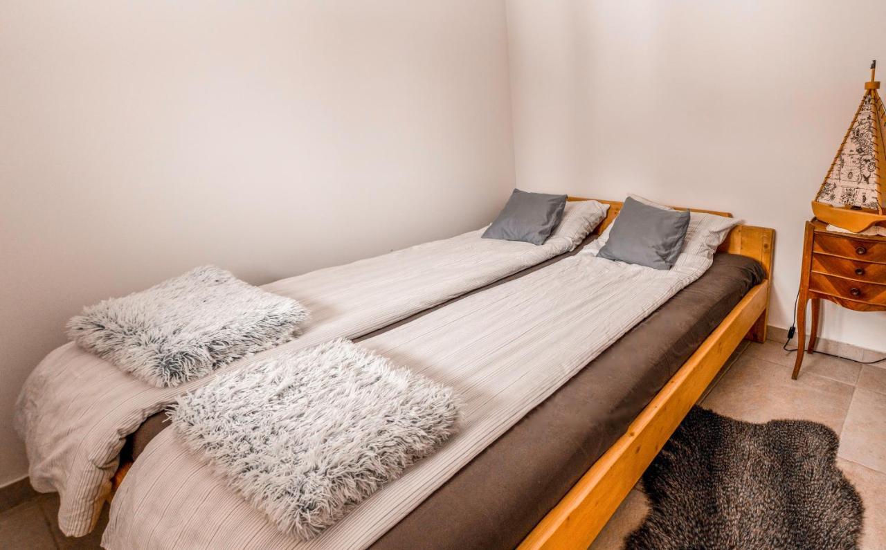 Apartmani LUNIJA Gornji Milanovac Bagian luar foto